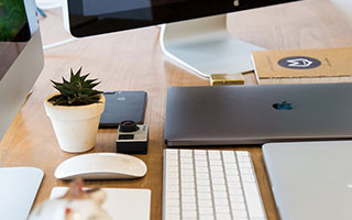 开云体育娱乐app安全-巴萨主场零封马竞，门将特尔施特根完成七连零封，巴萨 丰特