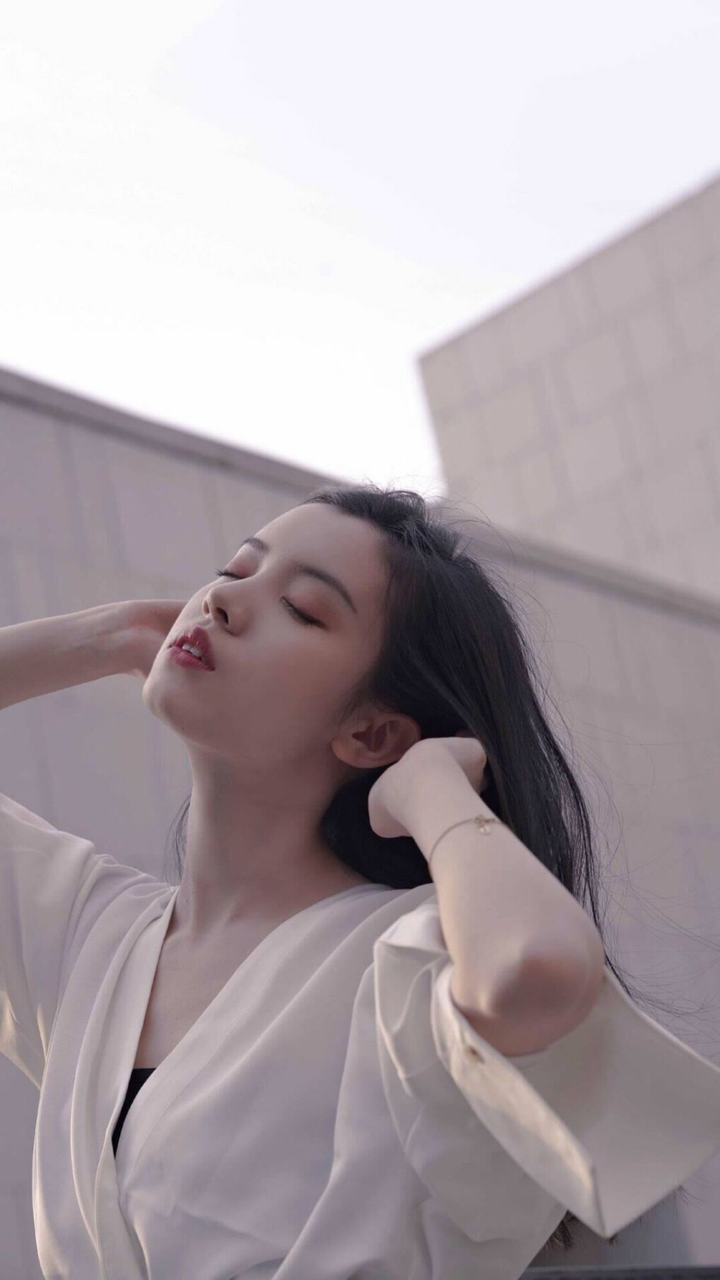 “德甲最后阶段，豪门全员拼搏争冠军”，德甲榜首