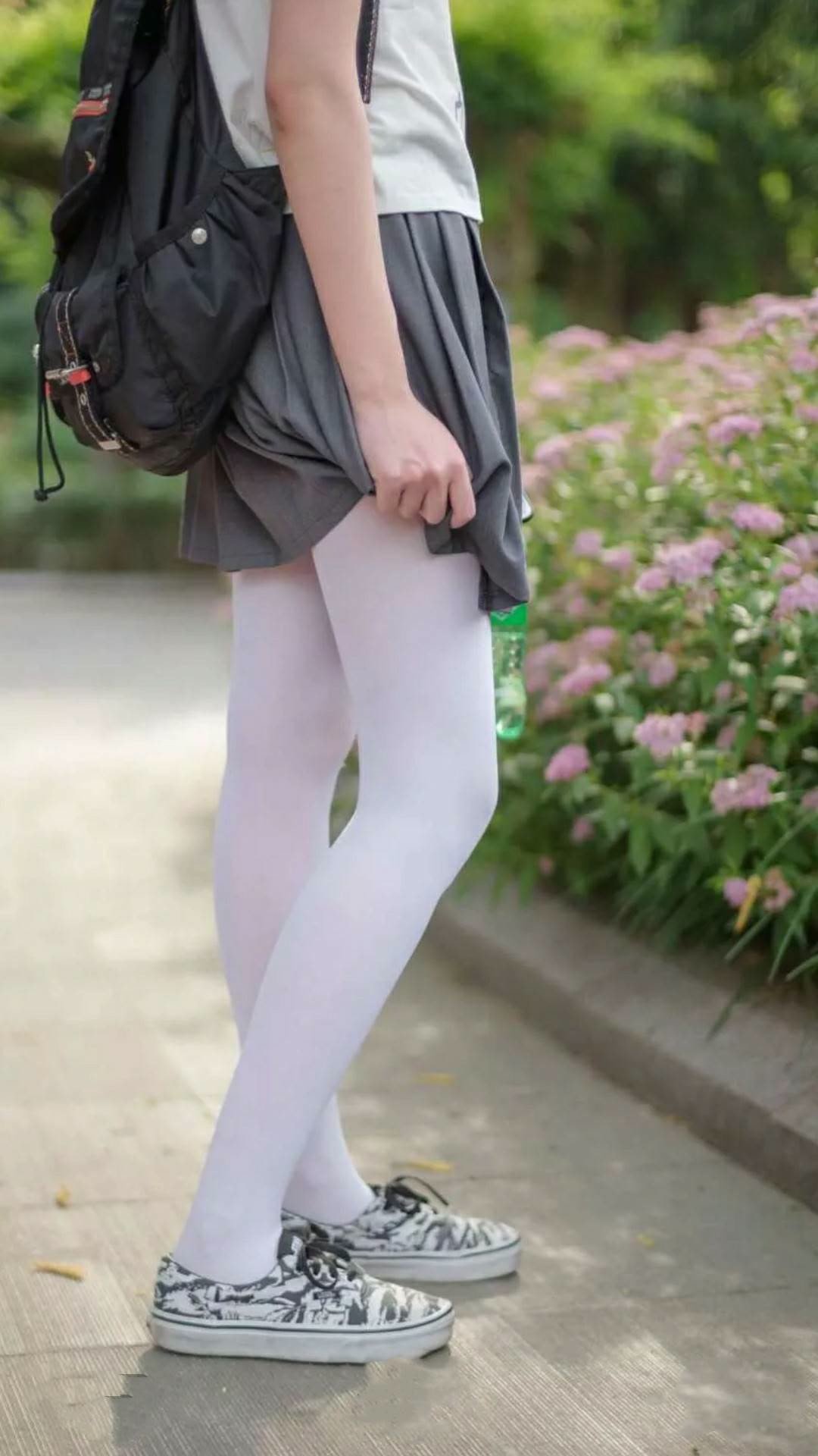 快船力克独行侠，季后赛首轮中乔治双手暴扣点燃全场，快船独行侠交手记录